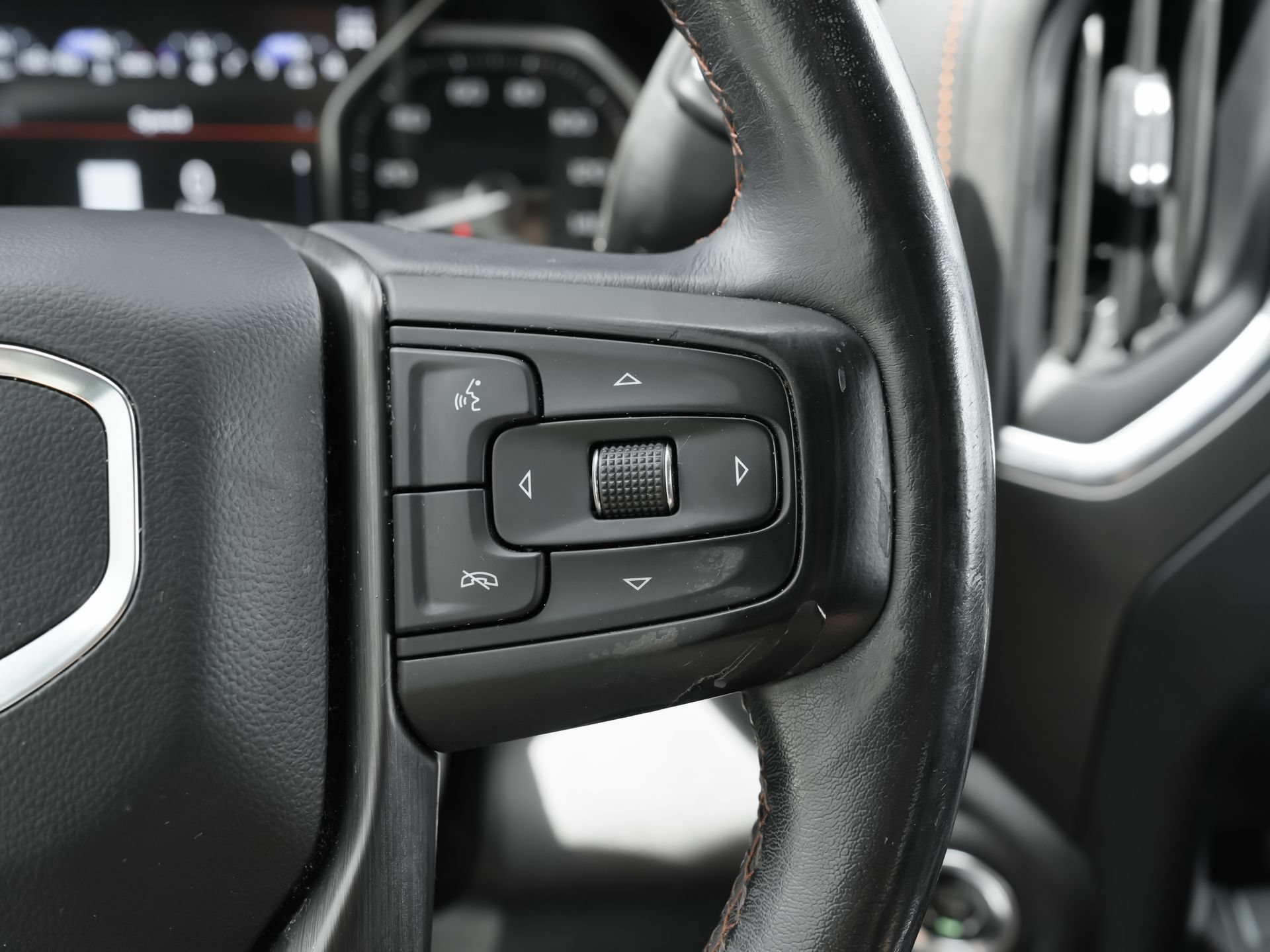 Used 2021 GMC Sierra 2500 AT4 w/ AT4 Premium Plus Package AWD/4WD image 21