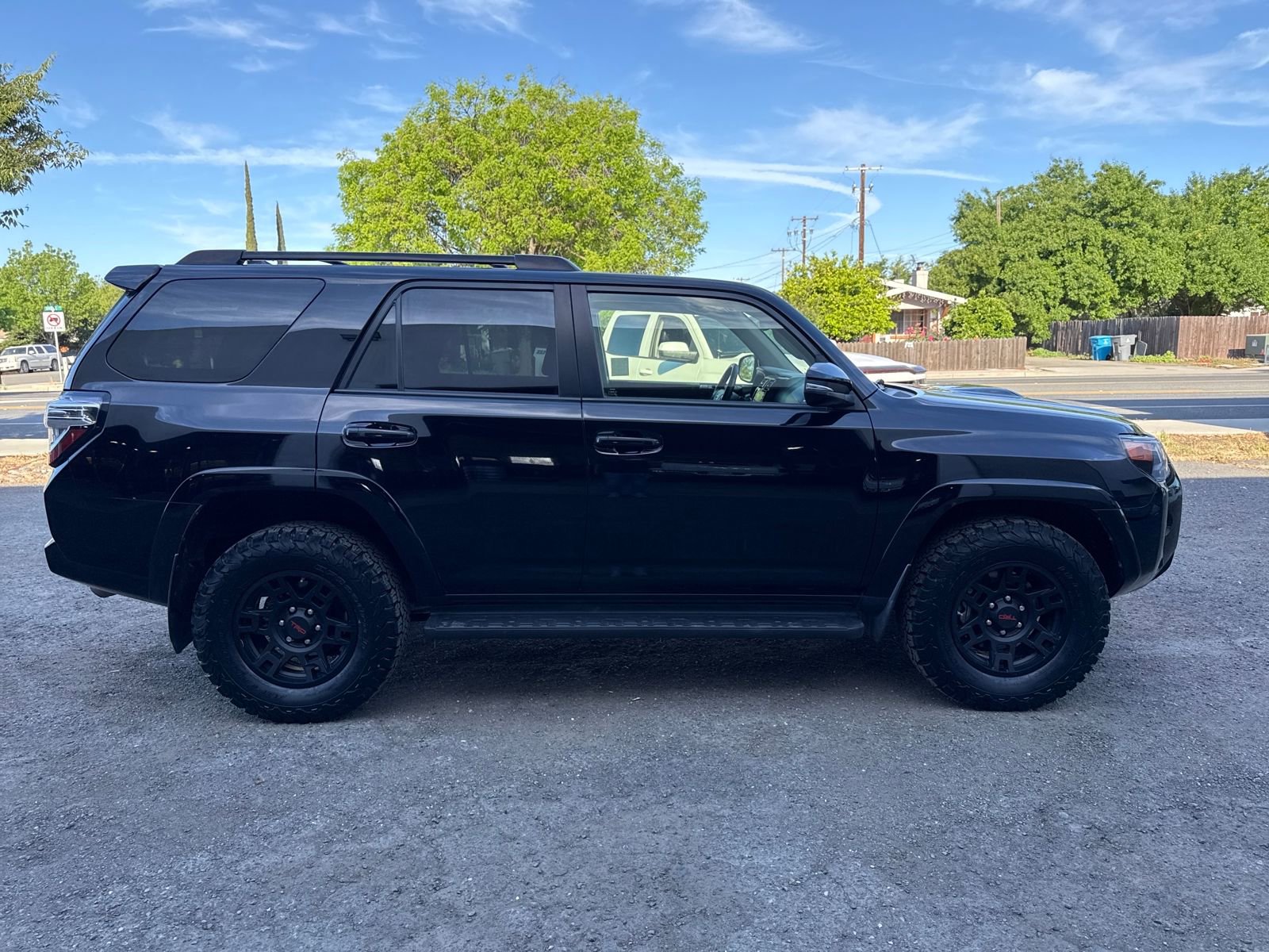 Used 2021 Toyota 4Runner Venture image 6