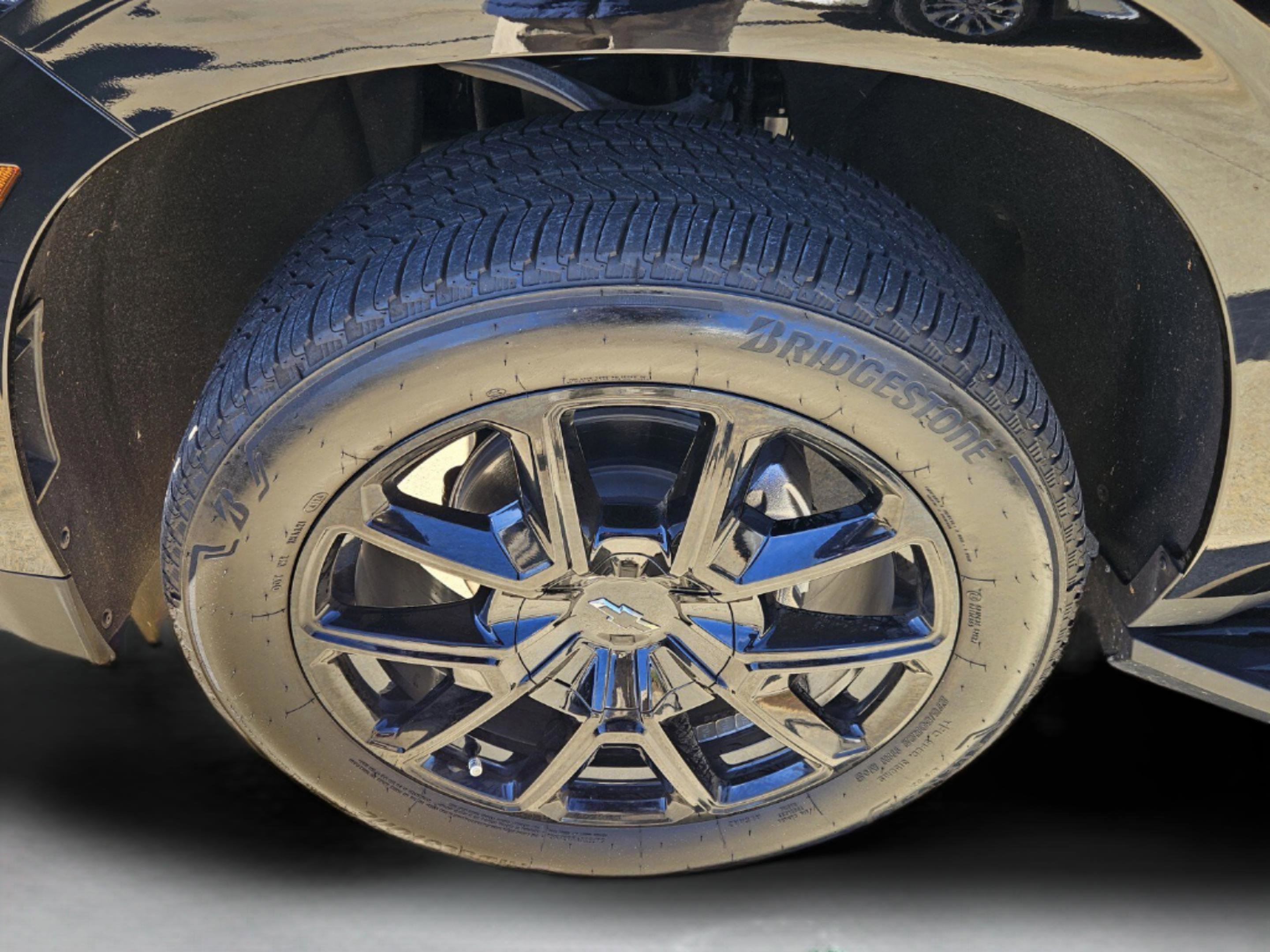 Used 2025 Chevrolet Tahoe RST w/ Comfort Package image 32