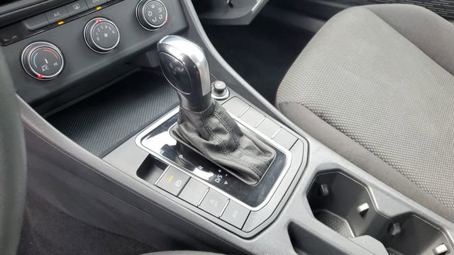 Used 2019 Volkswagen Jetta S w/ Driver Assistance Package image 14