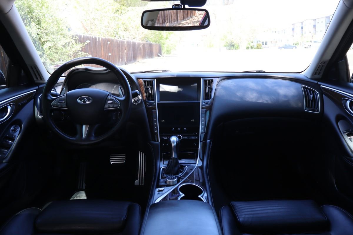 Used 2014 INFINITI Q50 Sport w/ Deluxe Technology Package image 16