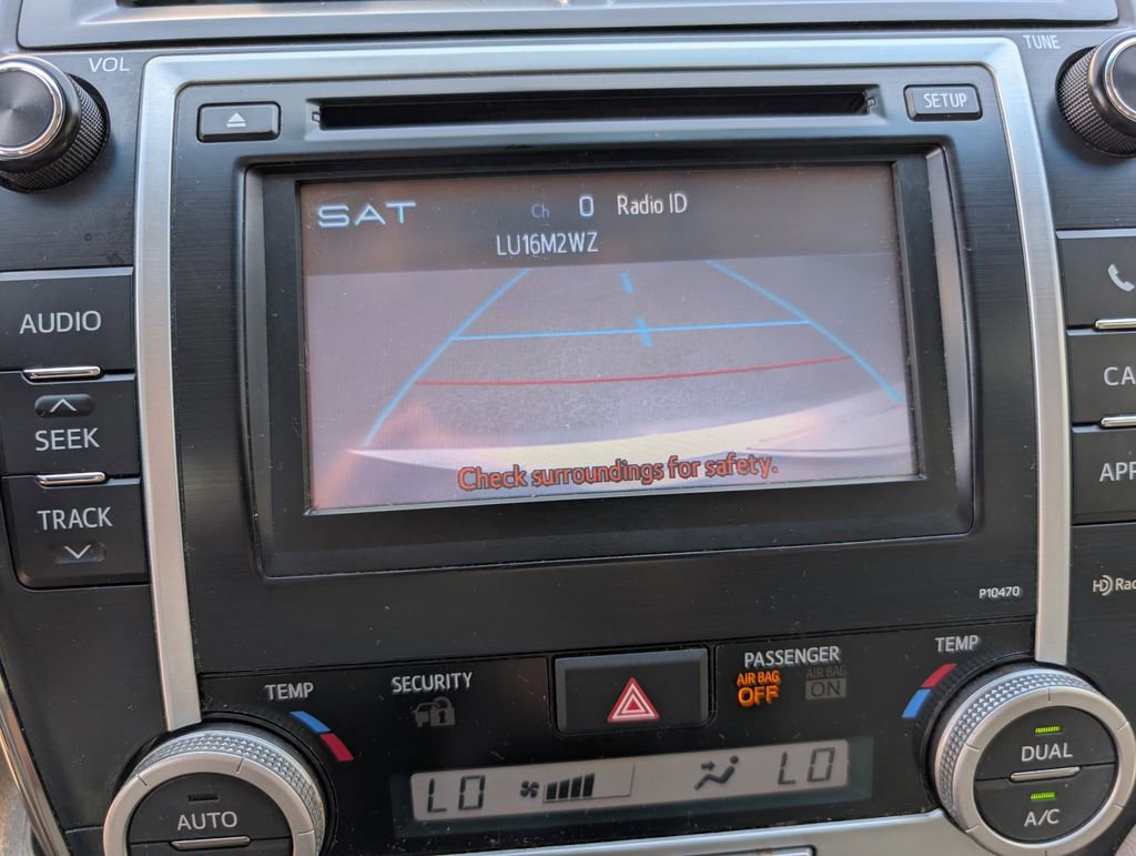 Used 2013 Toyota Camry XLE w/ Convenience Pkg FWD image 14