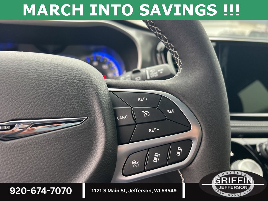 New 2026 Chrysler Pacifica Select image 23