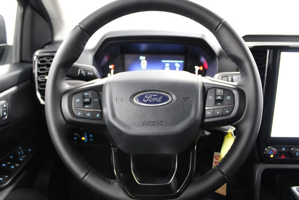 New 2025 Ford Ranger XLT w/ Black Appearance Package image 31