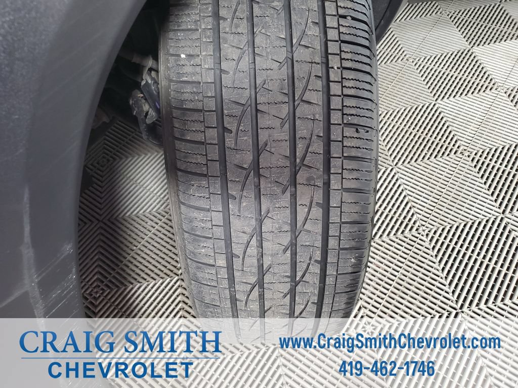 Used 2025 Chevrolet Equinox LT FWD image 33