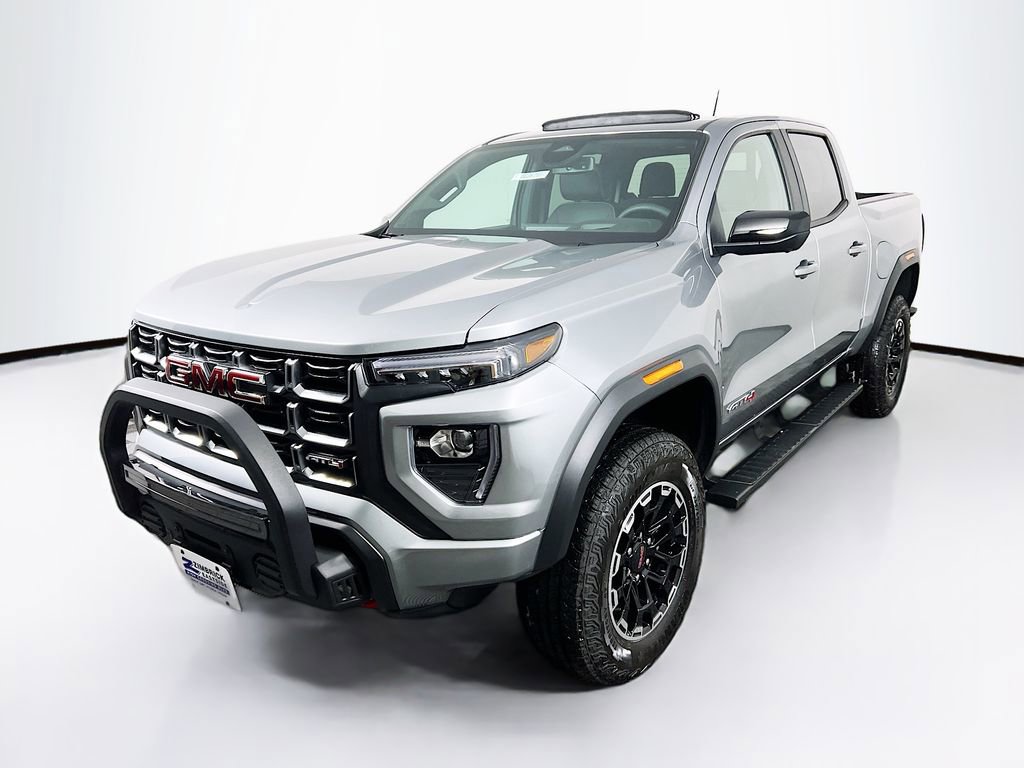 Certified 2026 GMC Canyon AT4 w/ Off-Road Front Bumper Package image 3