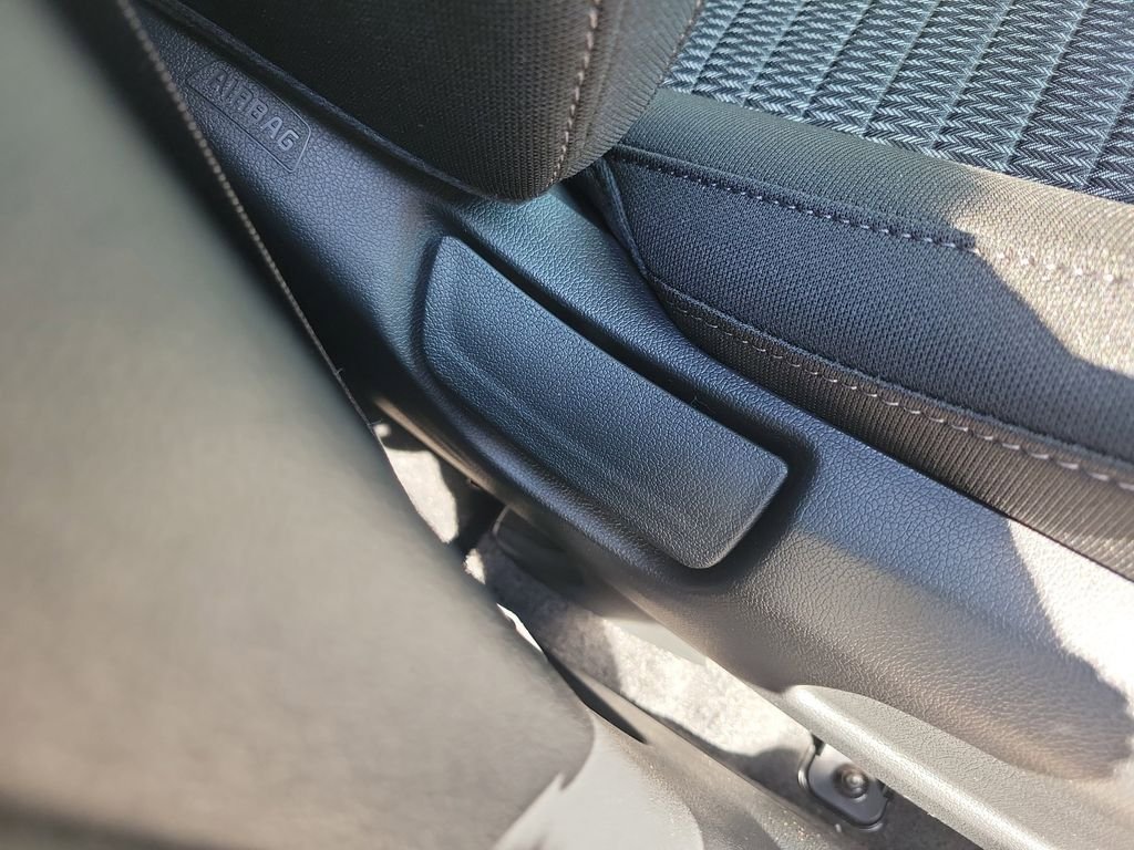 New 2026 Kia Sorento LX FWD image 9