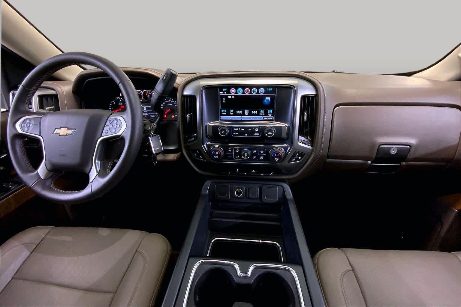 Used 2018 Chevrolet Silverado 1500 LTZ AWD/4WD image 15