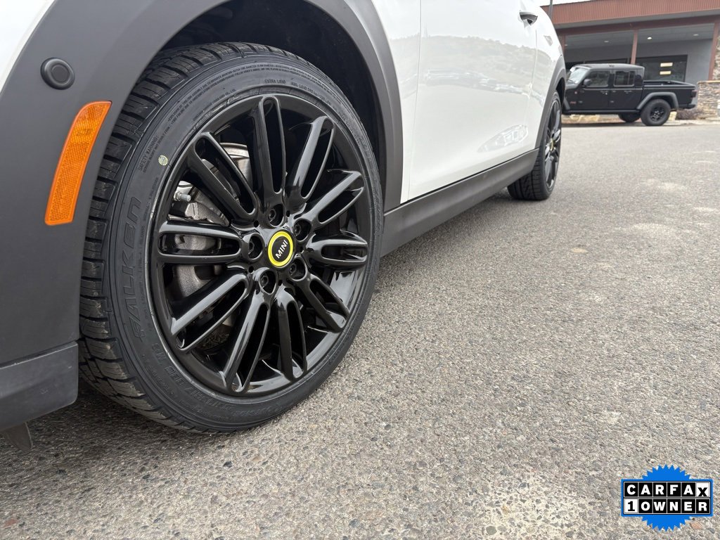 Used 2024 MINI Cooper SE image 15