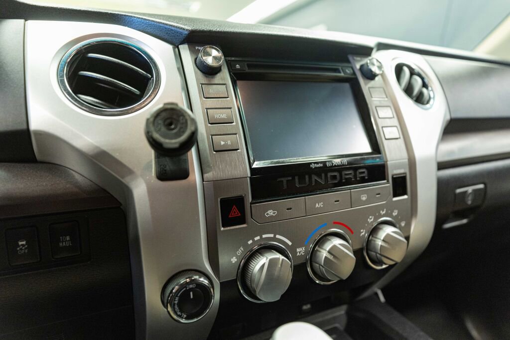 Used 2014 Toyota Tundra SR5 w/ TRD Off Road Package AWD/4WD image 12