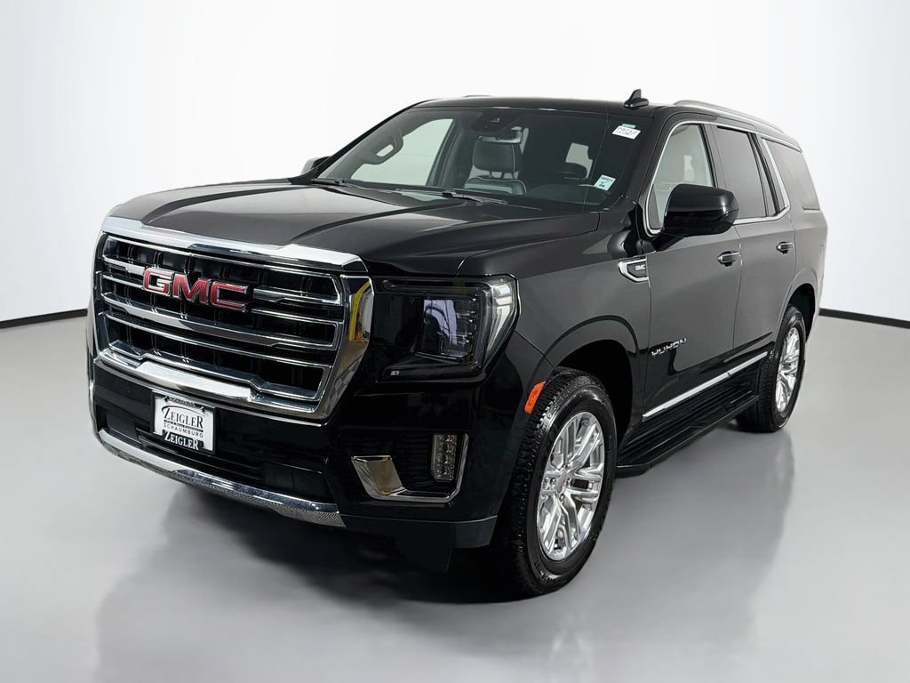 Used 2024 GMC Yukon SLT AWD/4WD image 3