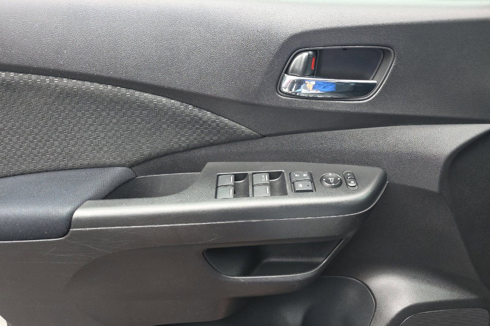 Used 2015 Honda CR-V EX image 11