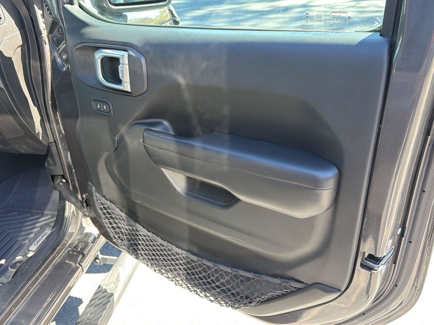 Used 2019 Jeep Wrangler Unlimited Sport S AWD/4WD image 14