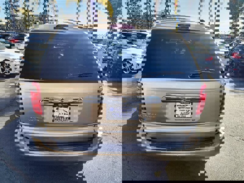 Used 2003 Chrysler Town & Country FWD image 30