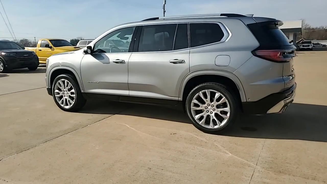 Used 2024 GMC Acadia Denali w/ Super Cruise Package image 6