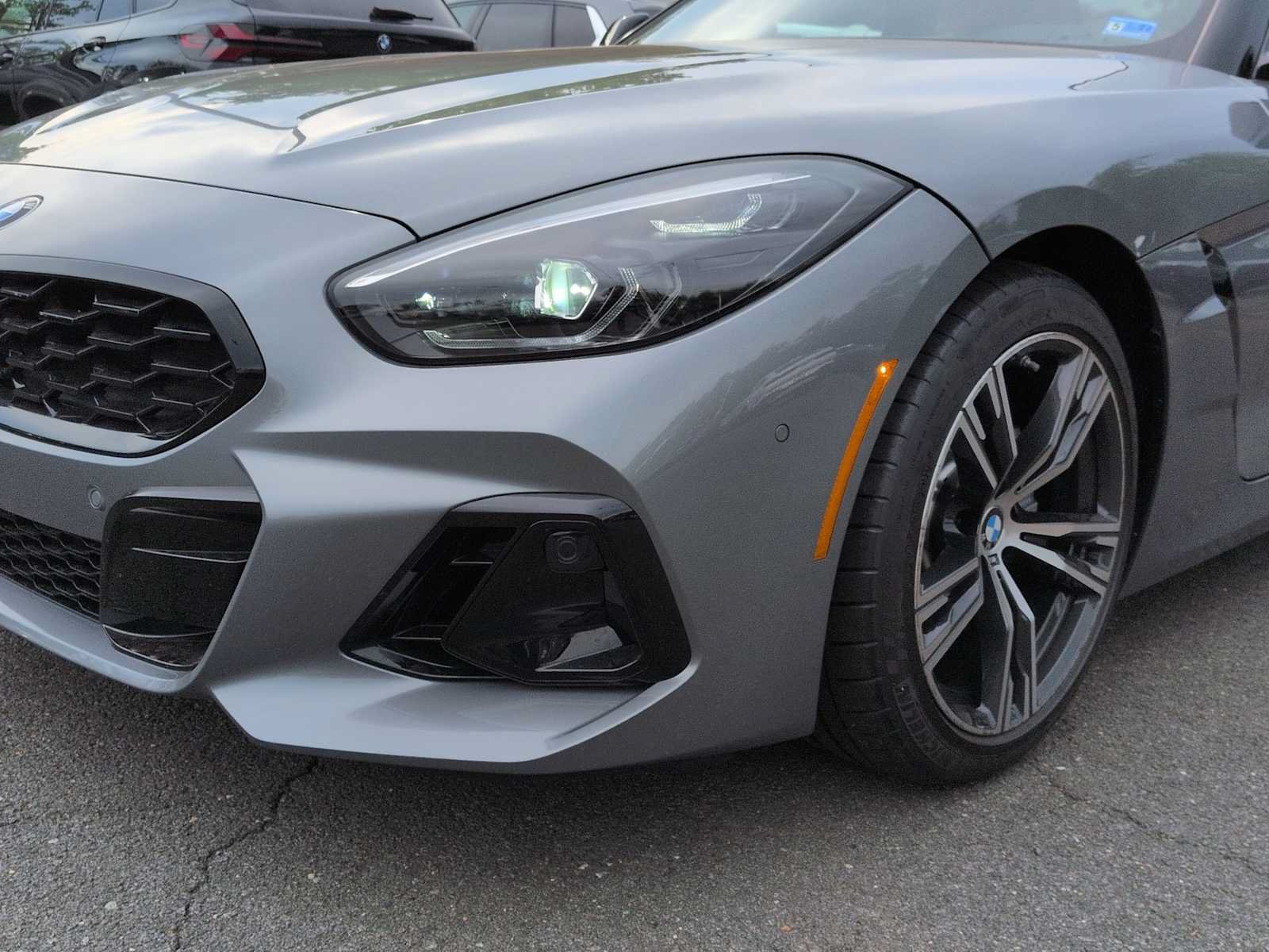 New 2026 BMW Z4 M40i w/ Premium Package RWD image 12