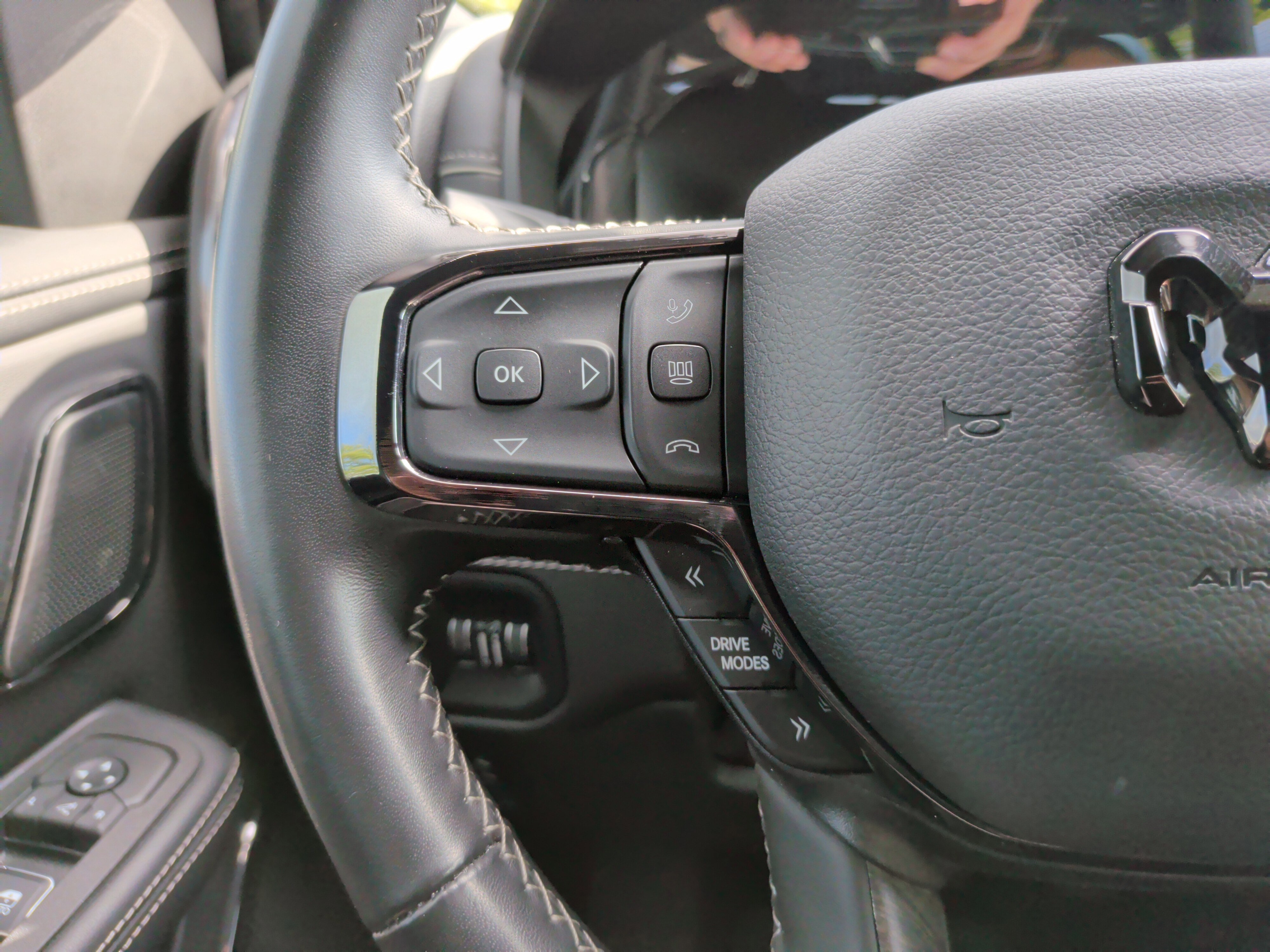 Used 2025 RAM 1500 Limited image 25