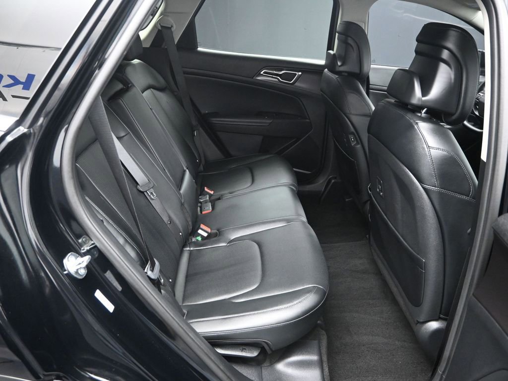 Used 2026 Kia Sportage EX image 35