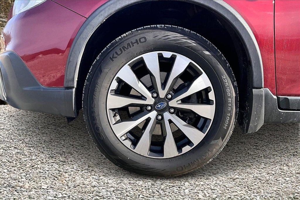 Used 2016 Subaru Outback 2.5i Limited image 9