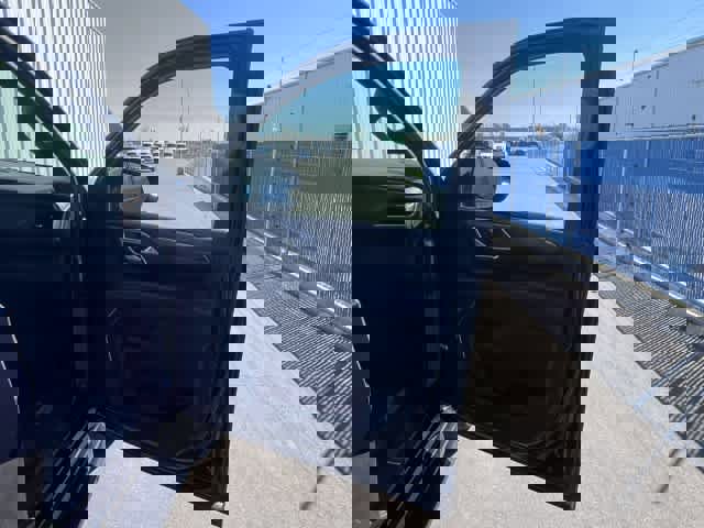 Used 2024 Chevrolet Suburban RST image 23