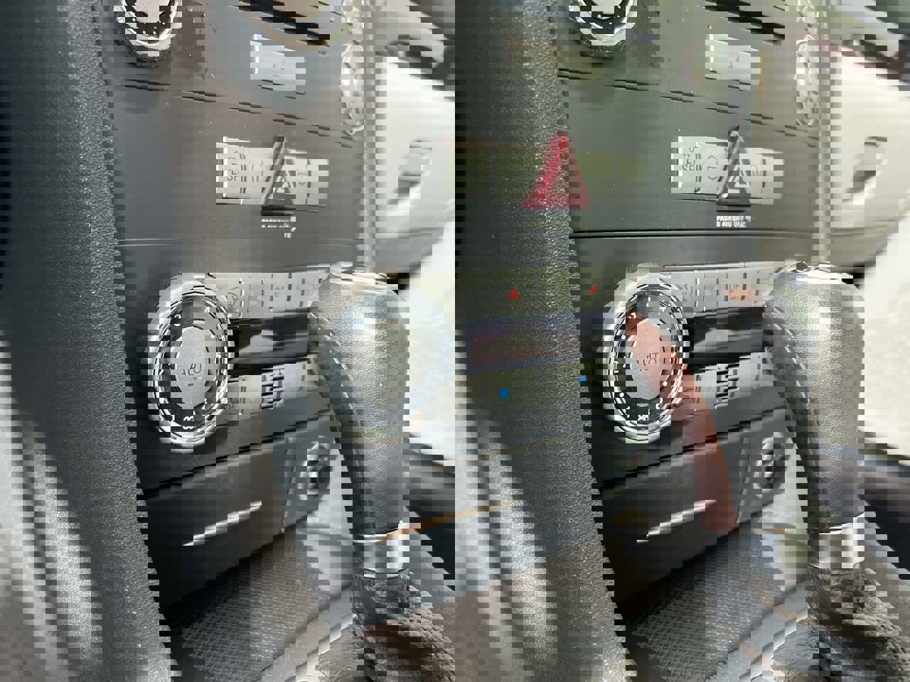 Used 2006 Mercedes-Benz SLK 350 image 24