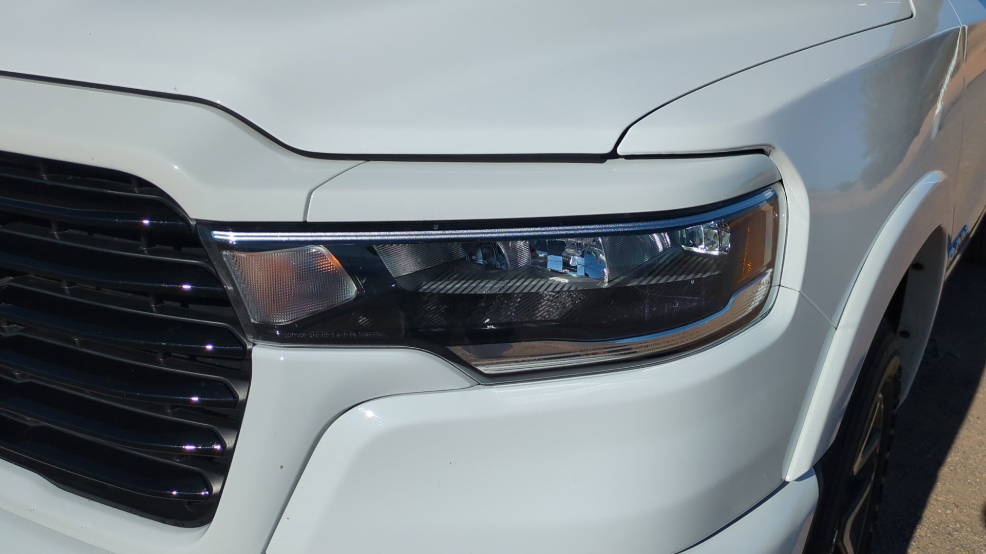 Used 2025 RAM 1500 Laramie w/ Sport Appearance Package image 10