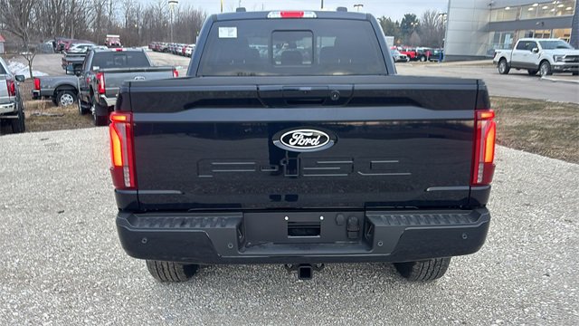 New 2026 Ford F150 Lariat w/ Equipment Group 502A High image 32