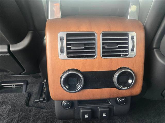 Used 2020 Land Rover Range Rover Autobiography image 17
