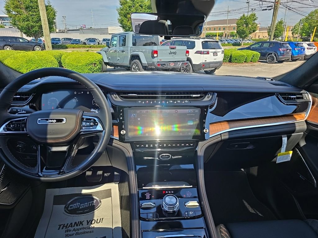 New 2026 Jeep Grand Cherokee Summit AWD/4WD image 23