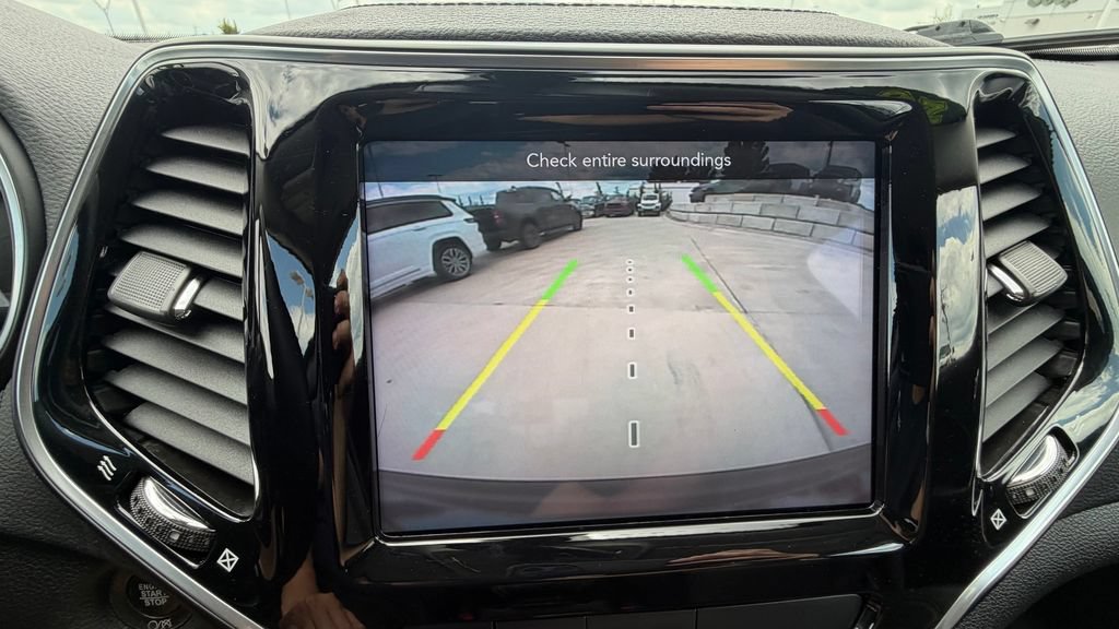 Used 2020 Jeep Cherokee Limited AWD/4WD image 33