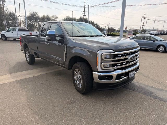 Used 2023 Ford F350 Lariat w/ Tow Technology Package image 5