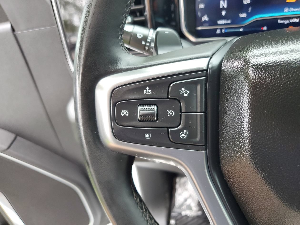 Used 2025 Chevrolet Silverado 1500 RST AWD/4WD image 30