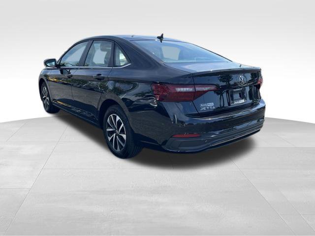 Used 2024 Volkswagen Jetta S FWD image 5