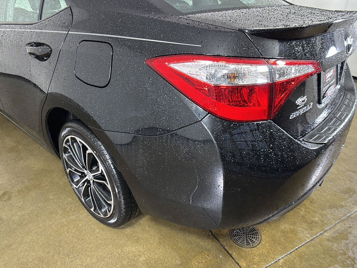 Used 2015 Toyota Corolla S FWD image 25