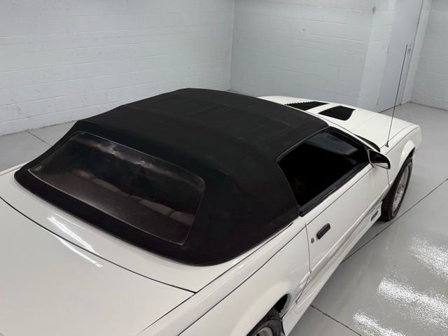 Used 1990 Chevrolet Camaro RS RWD image 7