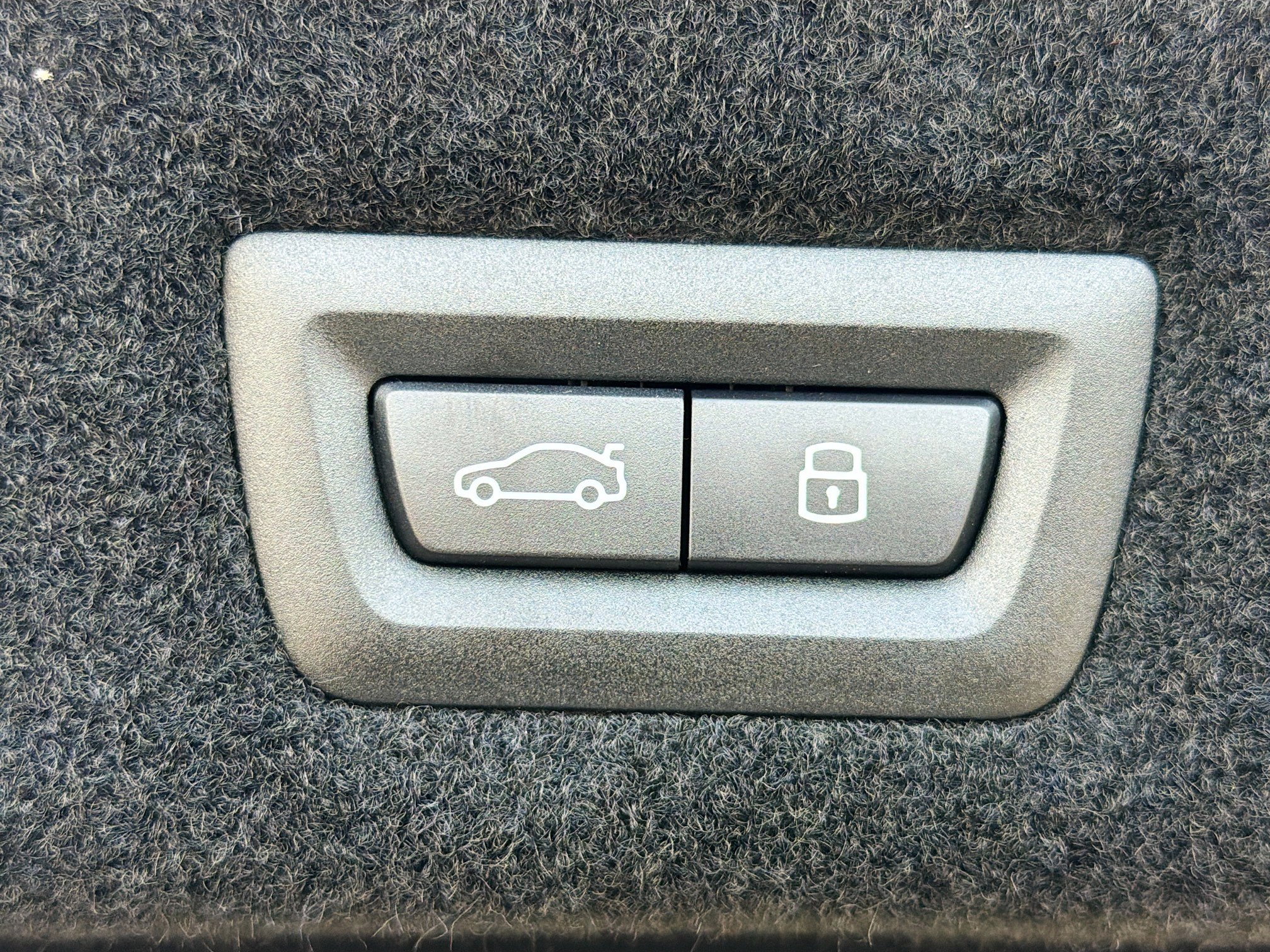 New 2026 BMW 760i xDrive w/ Executive Package image 13