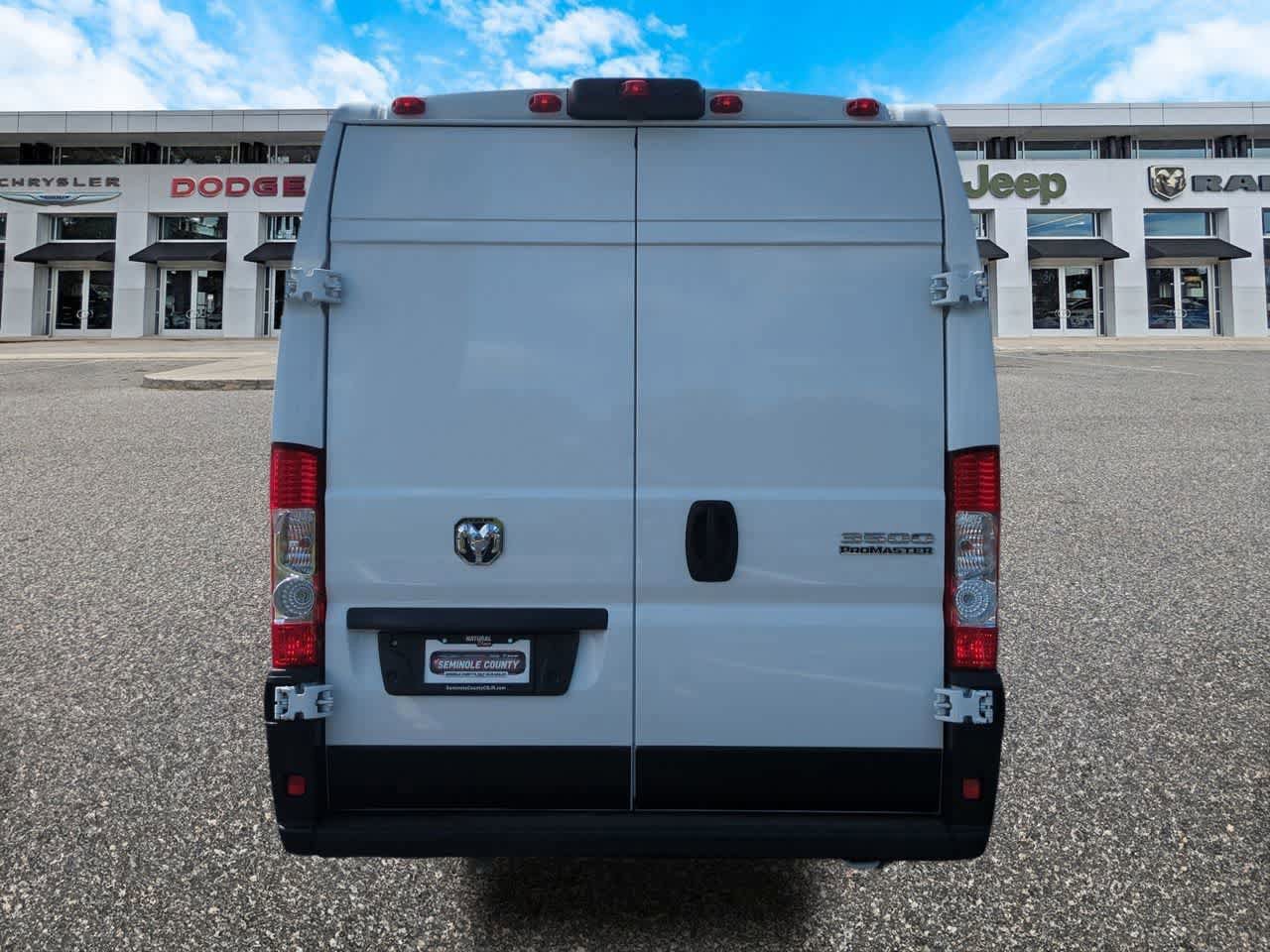 Used 2025 RAM ProMaster 3500 w/ Convenience Group FWD image 7