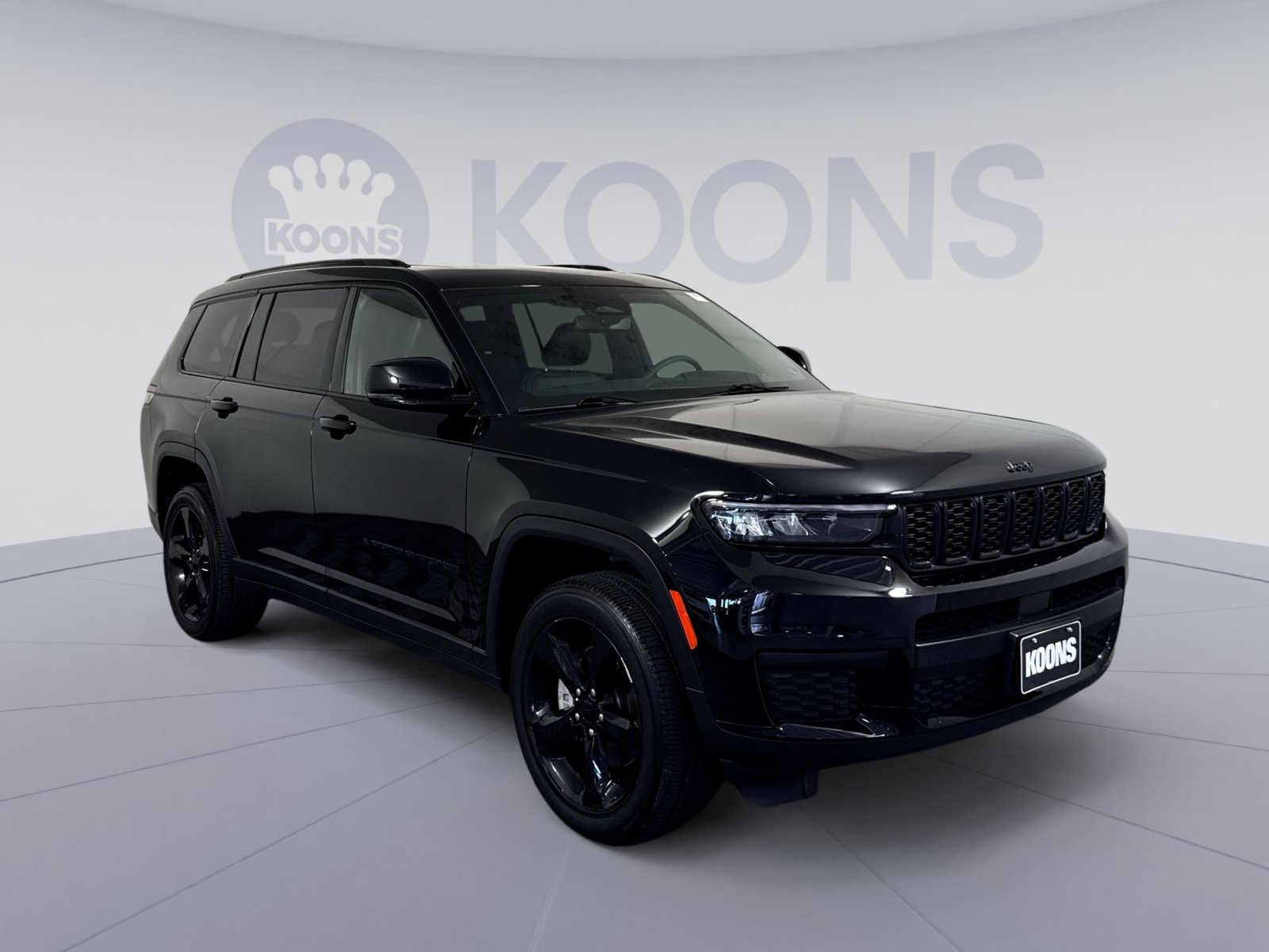 Used 2023 Jeep Grand Cherokee L Laredo AWD/4WD image 10