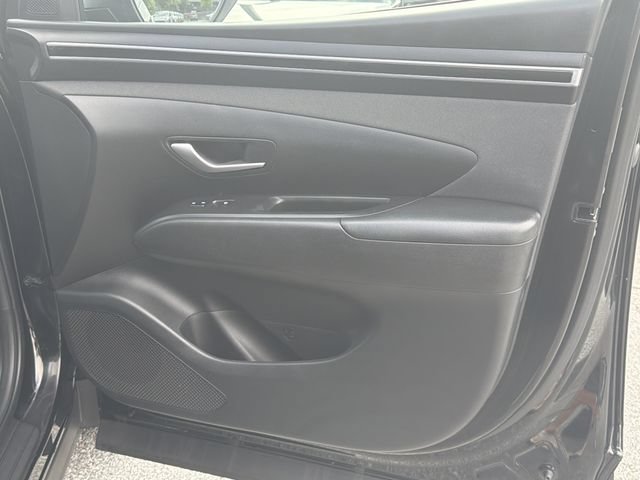 Used 2024 Hyundai Tucson SEL w/ Convenience Package FWD image 17