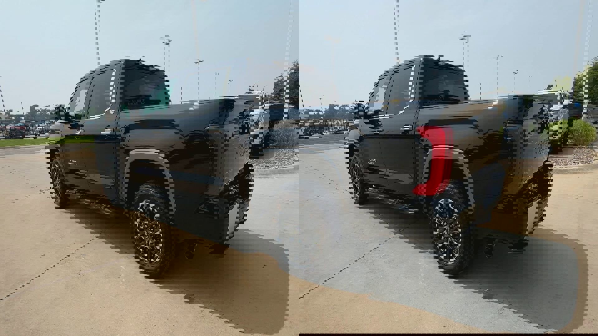 Used 2025 Toyota Tundra Limited image 43