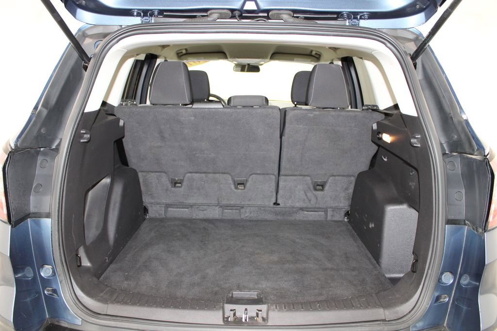 Used 2018 Ford Escape SE image 15