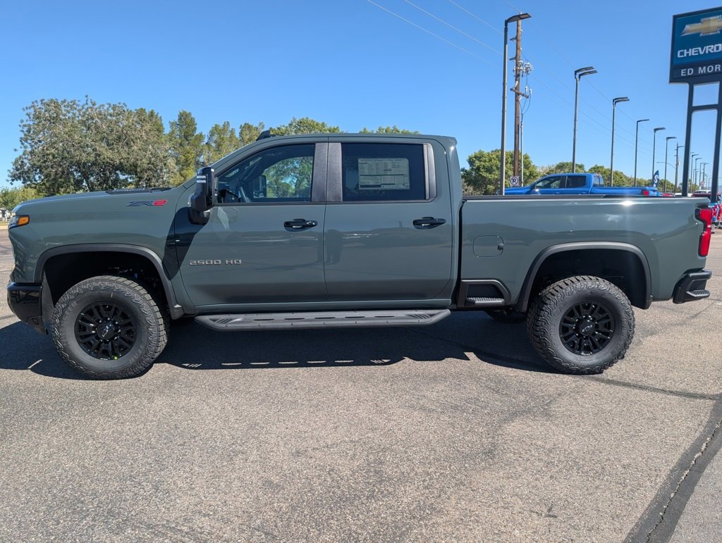 New 2026 Chevrolet Silverado 2500 ZR2 image 2