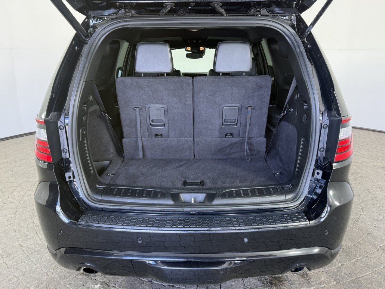 Used 2025 Dodge Durango R/T AWD/4WD image 7