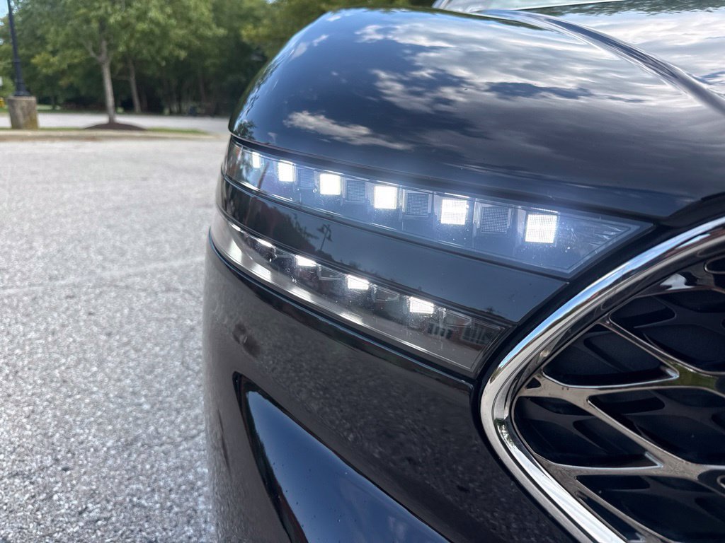 Used 2025 Genesis G90 3.5T AWD/4WD image 42