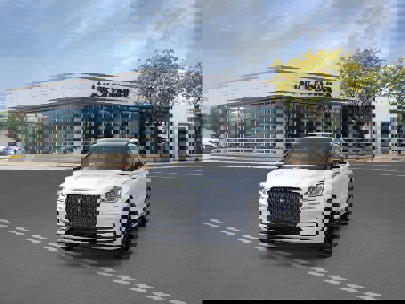 New 2026 Lincoln Corsair Premiere image 2