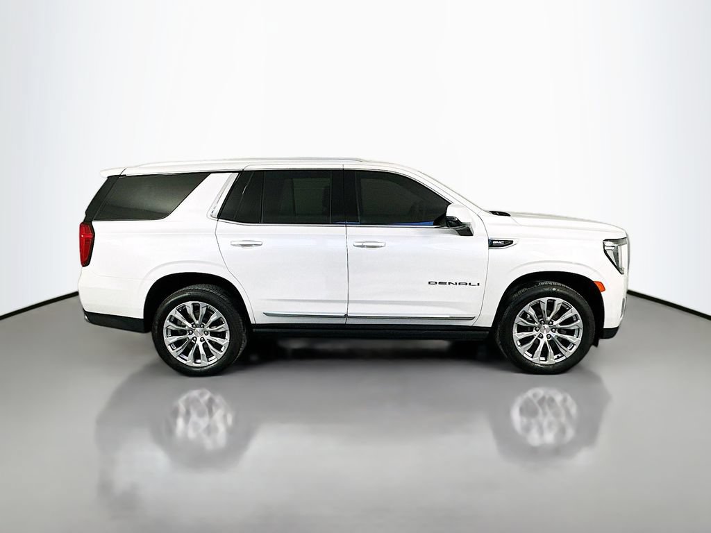 Used 2023 GMC Yukon Denali w/ LPO, Floor Liner Package AWD/4WD image 8