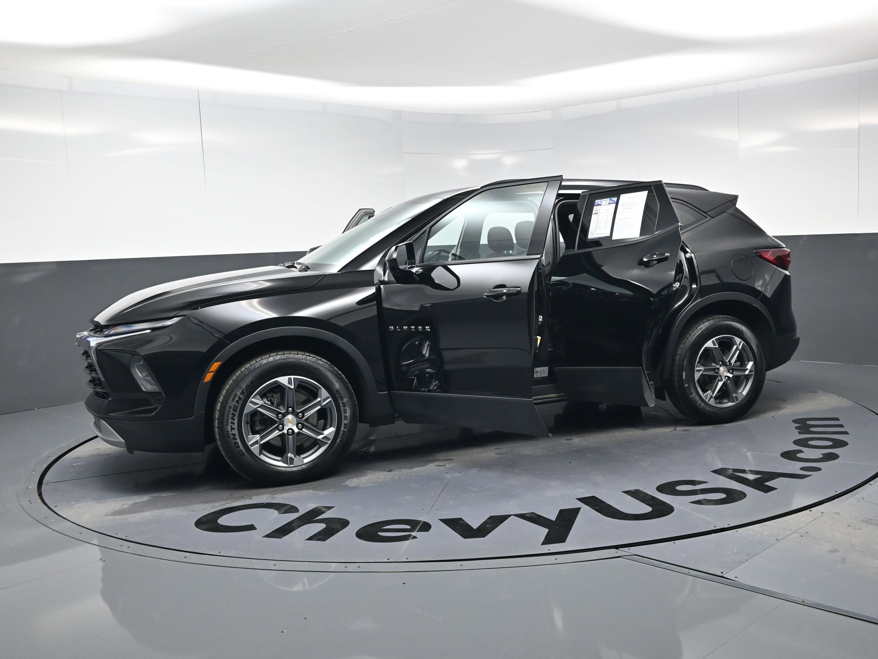 Certified 2024 Chevrolet Blazer LT w/ Convenience Package image 20