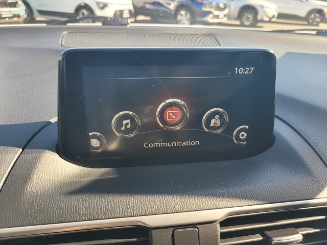 Used 2017 MAZDA MAZDA3 Sport w/ Preferred Equipment Package FWD image 21
