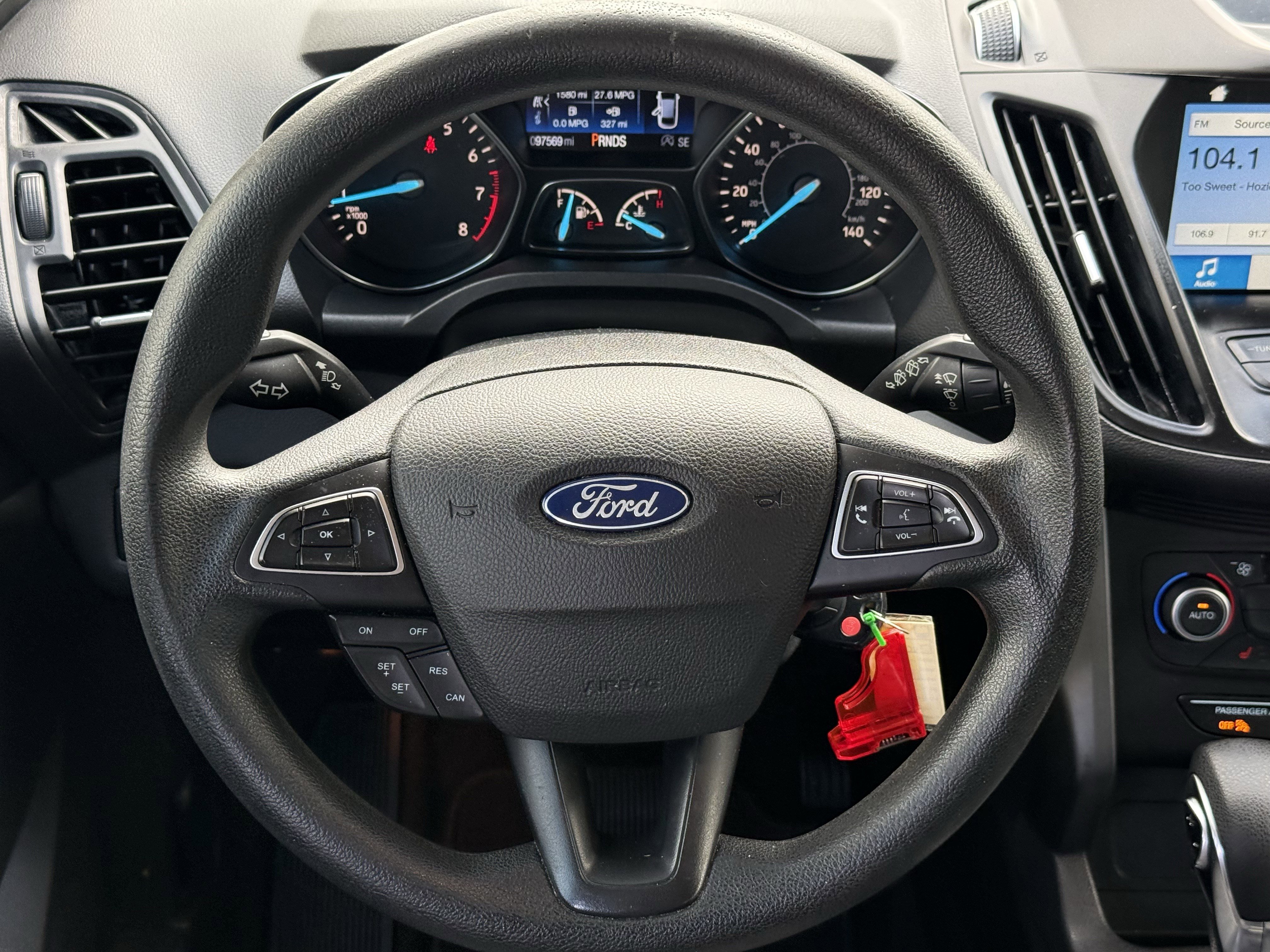 Used 2018 Ford Escape SE w/ SE Sync 3 Package FWD image 15