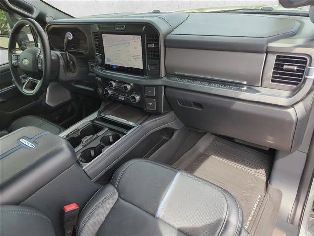Used 2025 Ford F350 Platinum AWD/4WD image 22